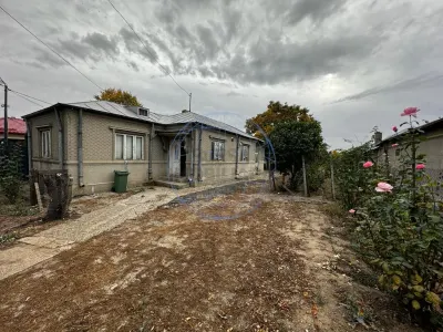 CASA DE VANZARE ODOBESTI (ZONA DE VILE) - foto 3