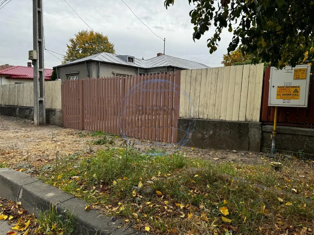 CASA DE VANZARE ODOBESTI (ZONA DE VILE) - foto 9