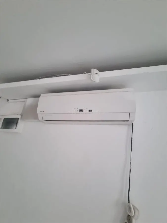 De inchiriat Spatiu comercial si teren strada Bucuresti langa C.E.C - foto 5