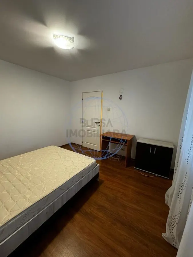 APARTAMENT 3 CAMERE ZONA CENTRALA - foto 11