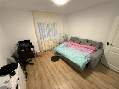 APARTAMENT 3 CAMERE, ETAJ 1, TEATRU - Focsani