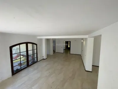 Casa individuala - Petresti Corbeanca - 9 camere - 3 bai - 533mp - 280mp teren - foto 3