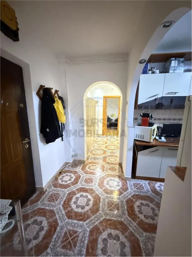 APARTAMENT 3 CAMERE, SUD,  ALEEA ECHITATI - foto 13