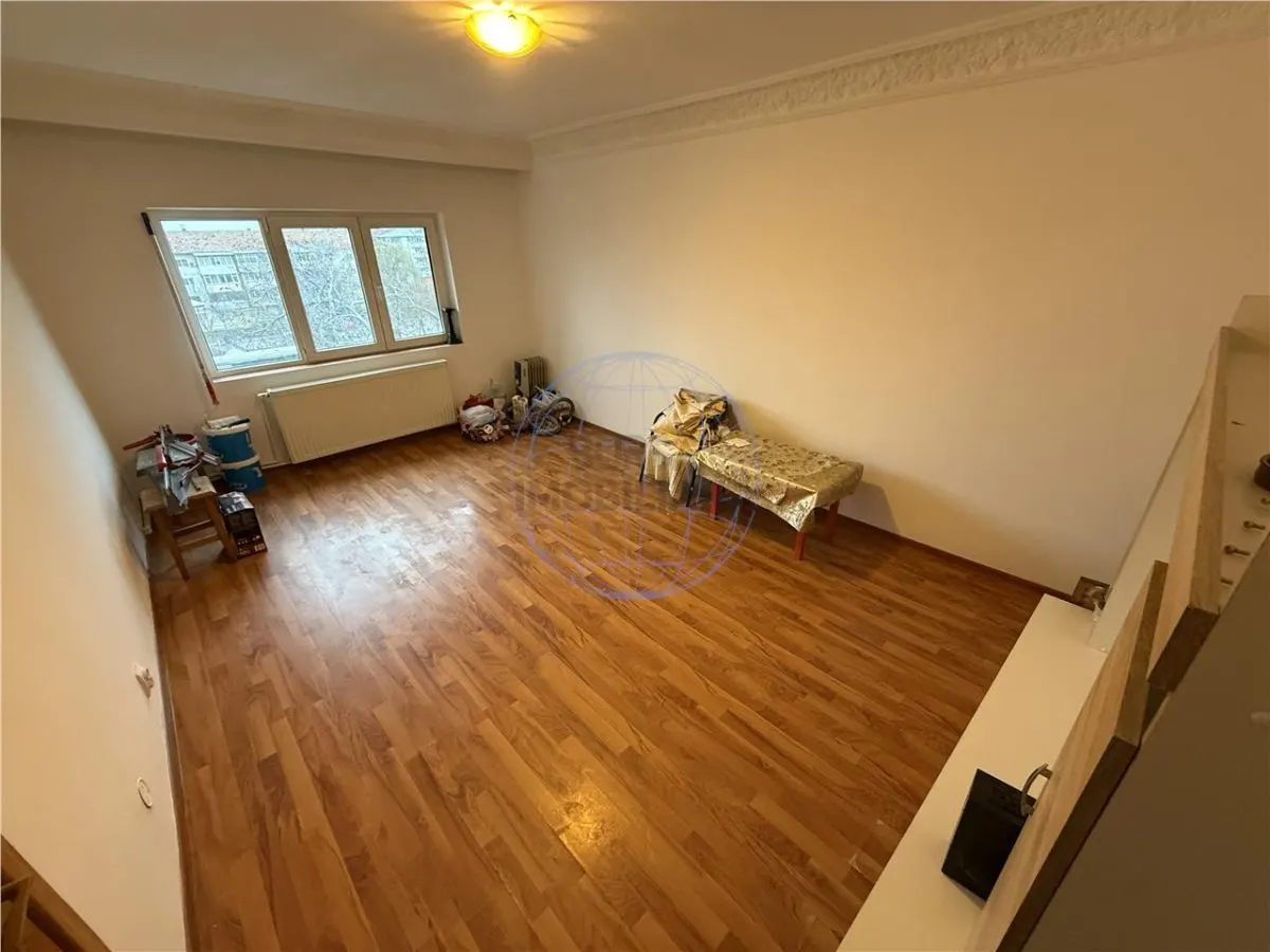 APARTAMENT 3 CAMERE, SUD,  ALEEA ECHITATI - foto 9