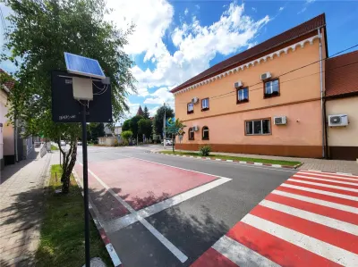 Vanzare spatiu comercial, Ghimbav, Central langa Primarie, vitrina - foto 23
