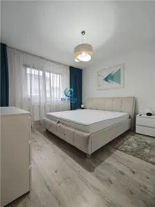Inchiriere apartament 3 camere, Ghimbav, bloc nou, mob/utilat - foto 2