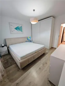 Inchiriere apartament 3 camere, Ghimbav, bloc nou, mob/utilat - foto 16