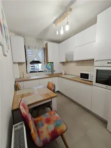 Inchiriere apartament 3 camere, Ghimbav, bloc nou, mob/utilat - foto 18