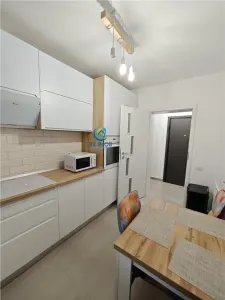 Inchiriere apartament 3 camere, Ghimbav, bloc nou, mob/utilat - foto 20