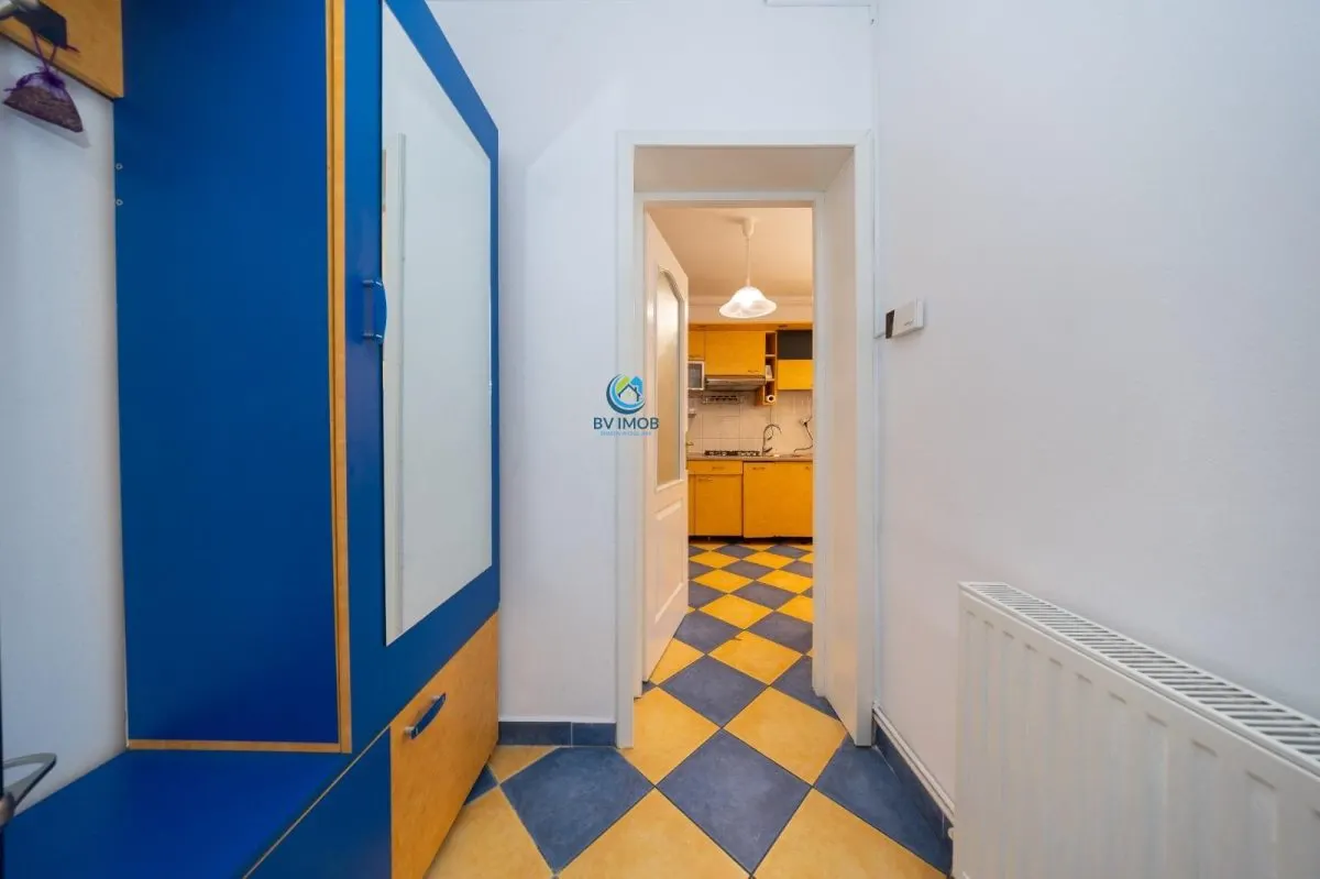 Vanzare casa imbratisata de natura in zona Bunloc, teren 445 mp - foto 12