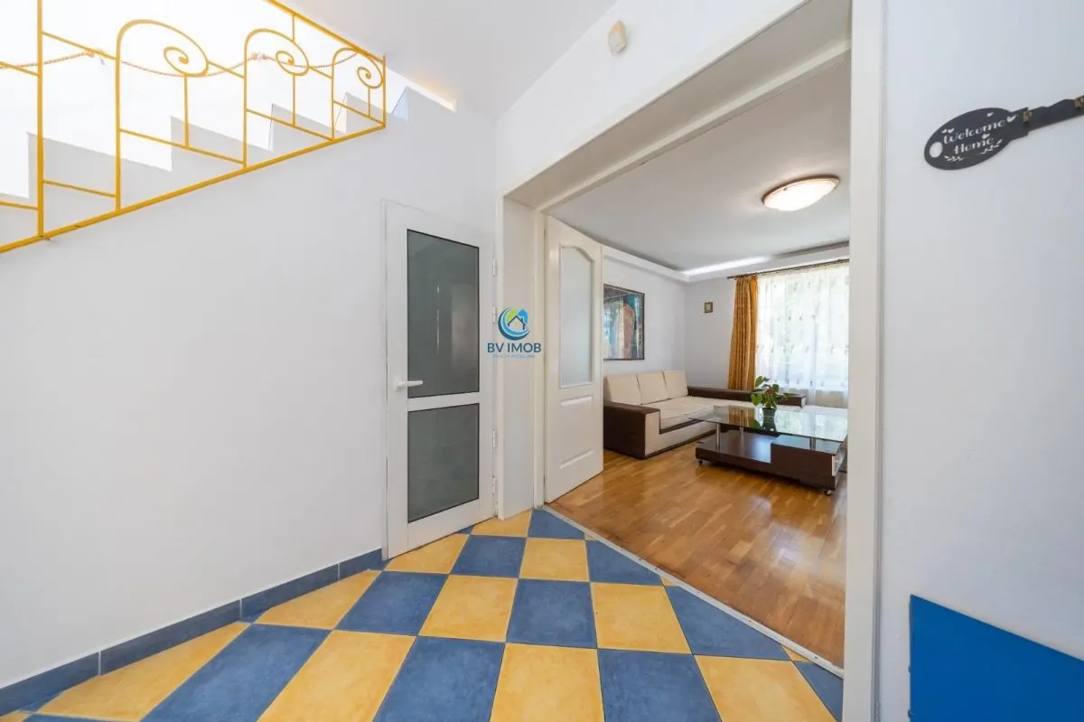 Vanzare casa imbratisata de natura in zona Bunloc, teren 445 mp - foto 14