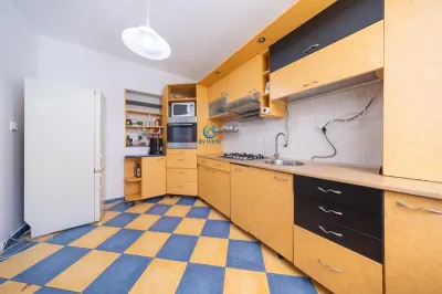 Vanzare casa imbratisata de natura in zona Bunloc, teren 445 mp - foto 10