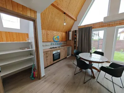 Inchiriem Casa Individuala, 3 Camere, Mobilata, Harman - foto 9