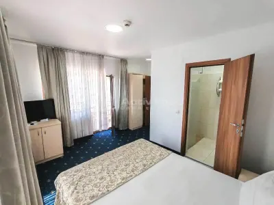 VANZARE - CLADIRE COMERCIALA    HOTEL - RAHOVA - MARGEANULUI - ANTIAERIANA -  INVESTITIE -- 17 CAMERE -  550000E  -   COMISION 0 ! - foto 11