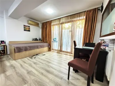 Vanzare Studio cu terasa 25 mp, zona Alezzi,  mob,utilat - Mamaia