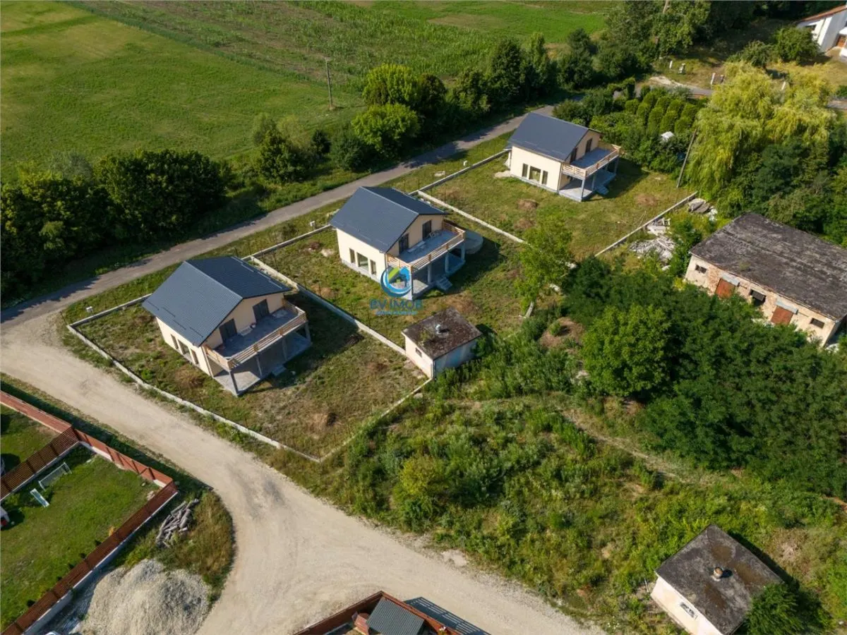 Vanzare Casa la cheie, constructie noua, intabulata,teren 680 mp - foto 13