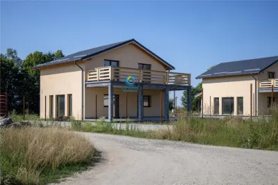 Vanzare Casa la cheie, constructie noua, intabulata,teren 680 mp - foto 4