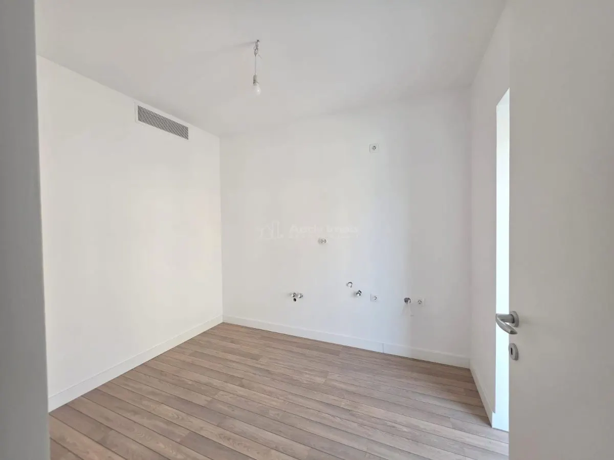 Apartament de 3 camere decomandat 80 mp -  Best Residence Cotroceni - Comision 0% - foto 6