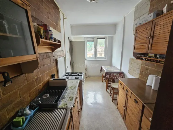 Apartament 3 camere Reșița - poza 5