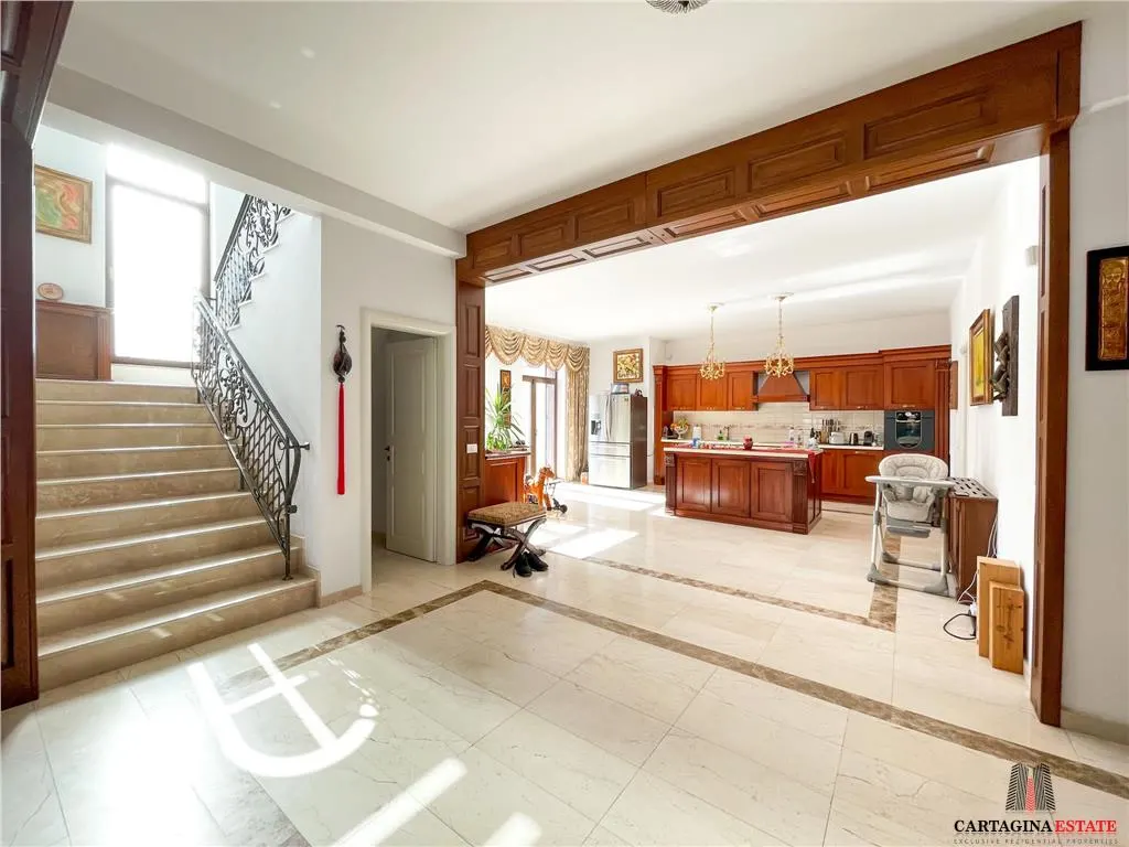 Vila eleganta / Mark Twain / Cambrige /Jolie Ville / COMISION 0 - foto 15