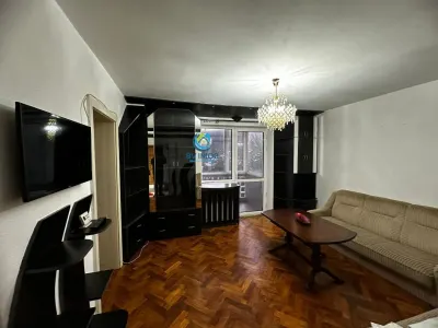 Inchiriem Apartament 2 Camere, Mobilat, Semidecomandat, Centru Civic - Brasov