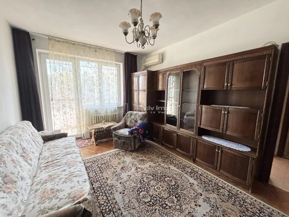 Apartament 3 camere  - Rogerius - Str Selimbarului - etaj 4 - foto 1