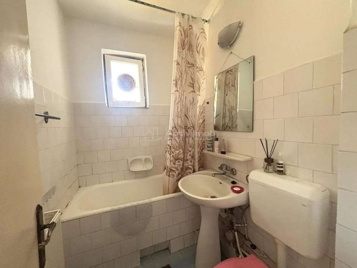 Apartament 3 camere  - Rogerius - Str Selimbarului - etaj 4 - foto 9