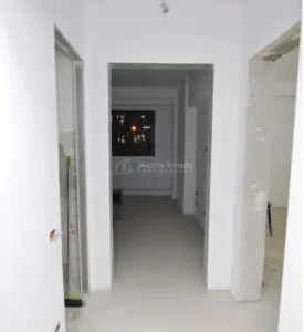 3 camere decomandat - Str. Viorele - Tineretului - foto 5