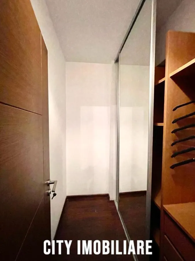 Penthouse 5 camere, S- 160 mp, mobilat, utilat, Buna Ziua. - foto 15