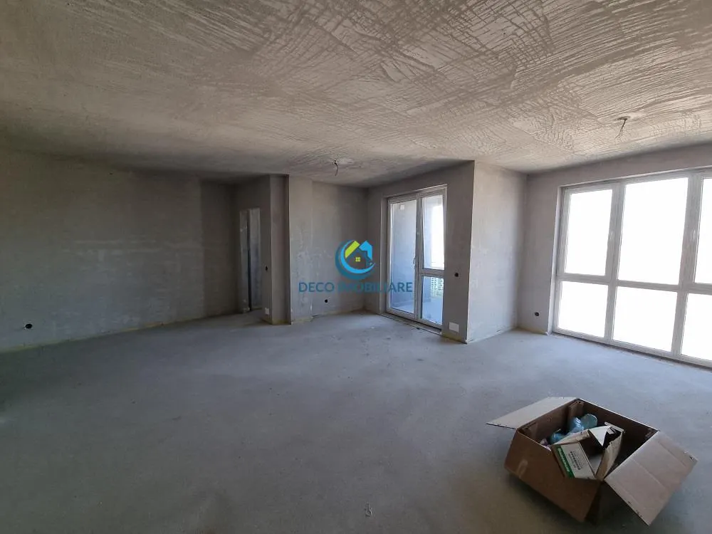Apartament 3 camere 88 mp cu 2 balcoane, zona Vivo - foto 3