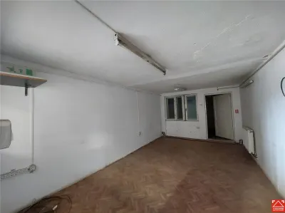 Hala cu rampa din beton, 410 mp sau 860 mp de inchiriat - foto 7