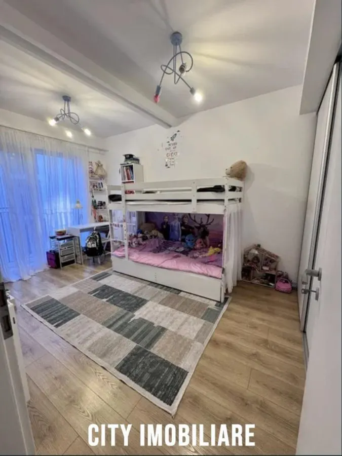 Apartament 2 camere, bloc nou, mobilat, utilat, zona Semicentrală. - foto 5