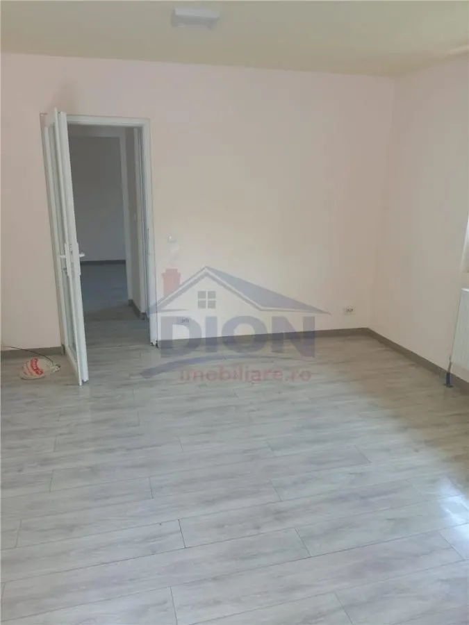 Casa moderna cu curte proprie | 3 camere | Constructie 2023 - foto 11