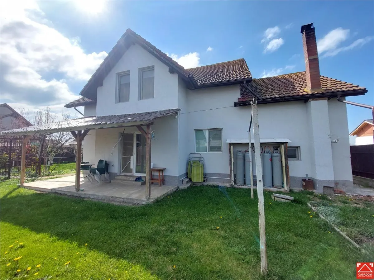 Casa spatioasa la 15 km de Timisoara - foto 1