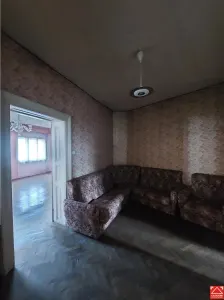 PRET REDUS! Casa cu spatiu comercial, zona Intim - foto 7
