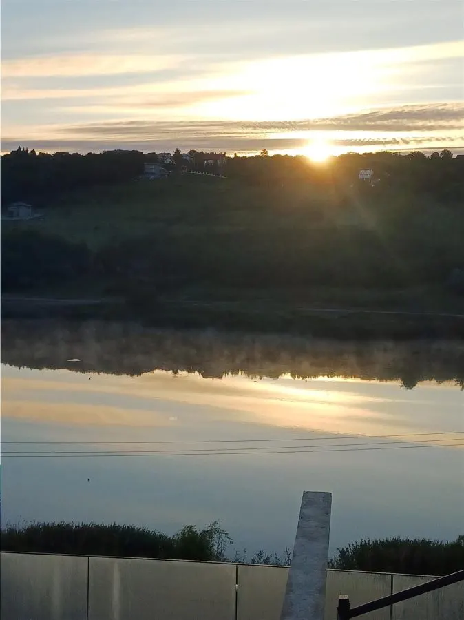 Apartament cu 2 cam si terasa, vedere catre lac - foto 1