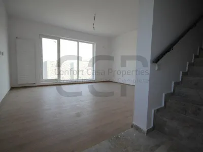 Bragadiru - Vila tip duplex, P+1E+Mansardă, formata din 4 camere, 2 bai, curte - foto 4