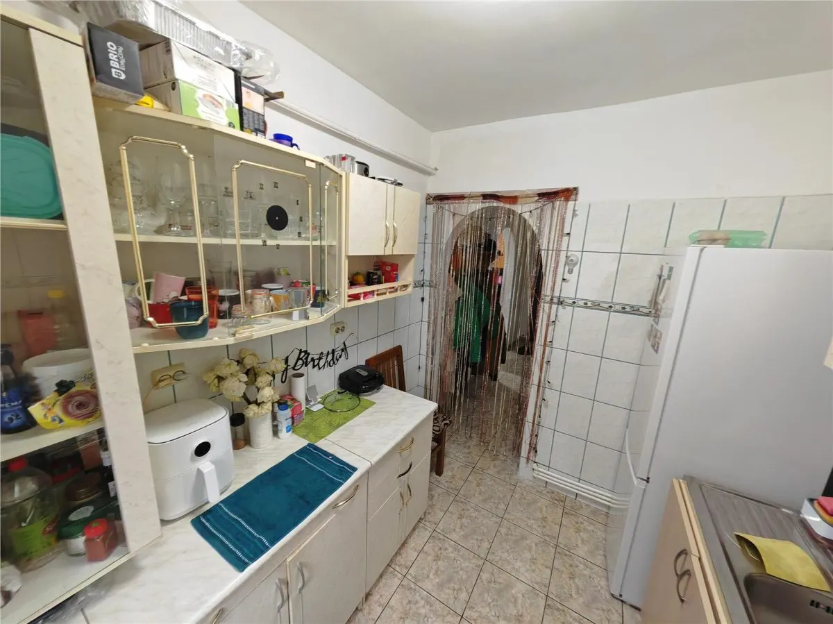 Apartament 2D B-dul Alexandru pretabil spatiu - foto 9