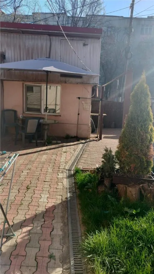 Casa de inchiriat in Centru - Str. Padurii - foto 2