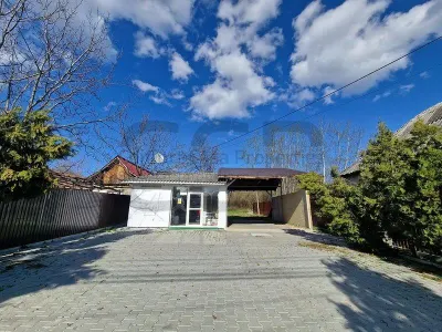 Cosesti - stradal, teren intravilan 1250 mp, IDEAL SPATIU COMERCIAL/SUPERMARKET - Cosesti
