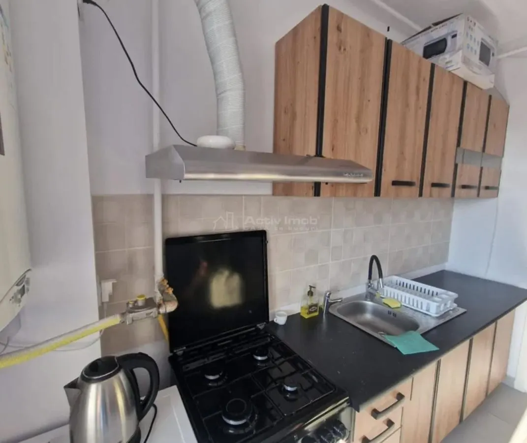 2 camere -Crangasi-loc de parcare subteran-mobilat si utilat- centrala proprie- AC- modern - foto 7