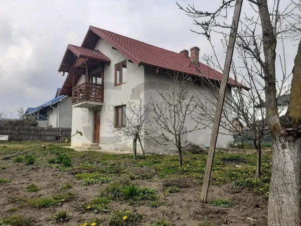 Casă 4 camere Bascov - poza 1
