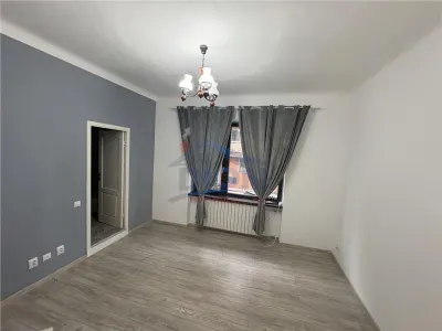 UNIVERSITATE, 3 camere, parter inalt, 61 mp, amenajat - foto 19