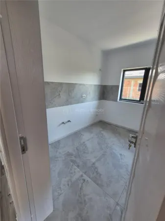 Casă 3 camere Movilita - poza 10