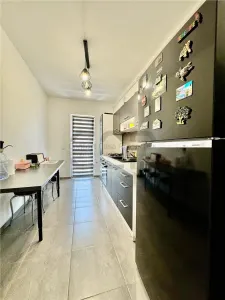Kristal Residence - decomandat - loc parcare - foto 6