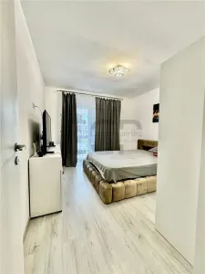 Kristal Residence - decomandat - loc parcare - foto 8