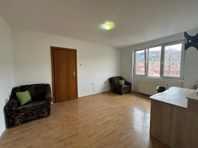 Resita, Apt. 3 cam.cf.1, semidec, CENTRAL - Resita