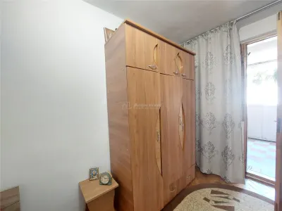 EXCLUSIVITATE, 4 camere, 60 mp, etaj 3, str.REPUBLICII zona CFR - foto 4