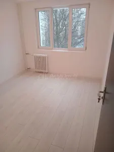 2 camere - decomandat - Bld. 1 Decembrie - Ozana - foto 2