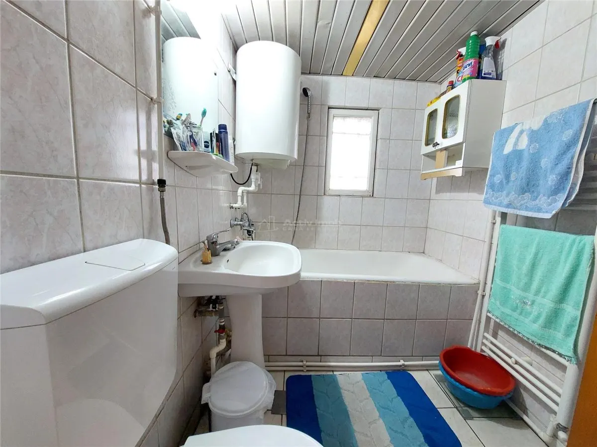 Casa P+1, 5 camere, 150 mp, teren 3815 mp, Zoresti, com. Vernesti - foto 10